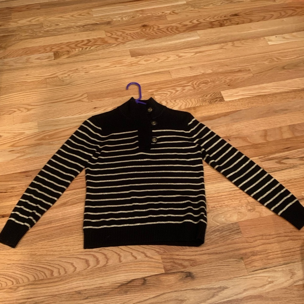 Lauren by Ralph Lauren black and gold sweat her with beautiful button detail.